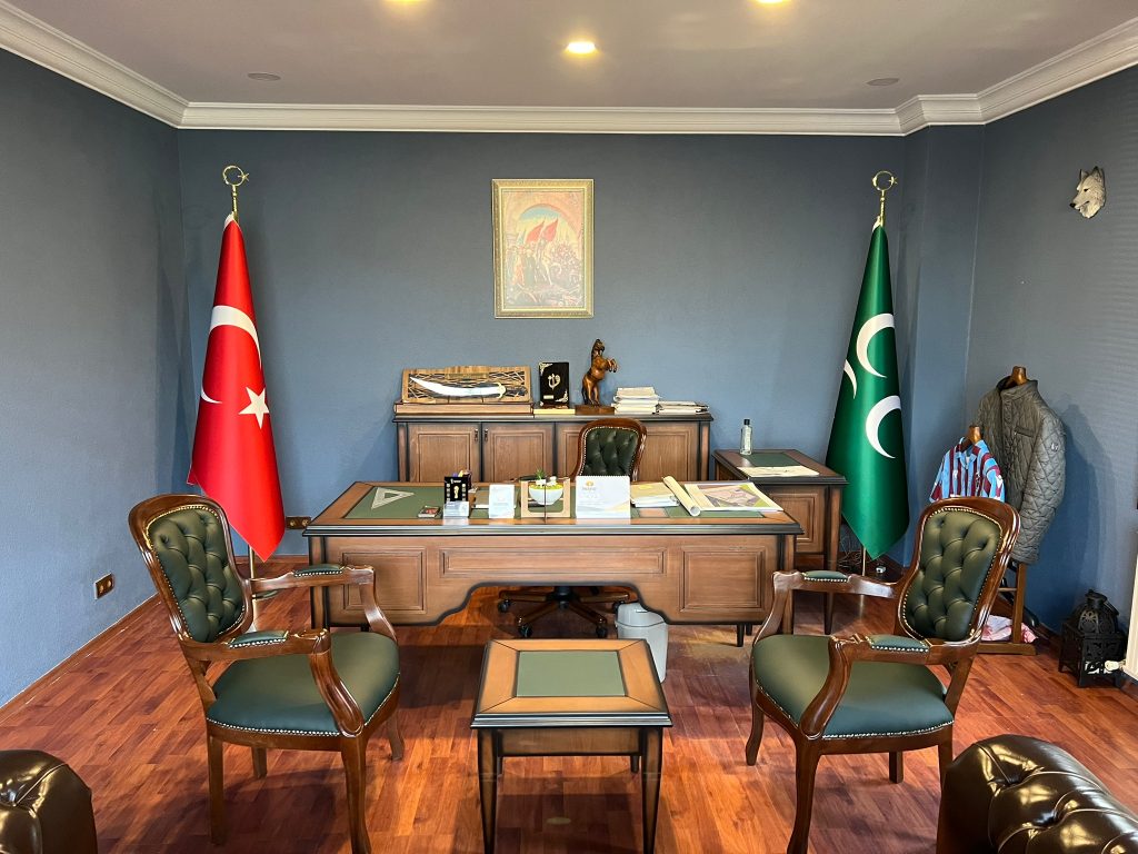 üç hilal makam bayrağı